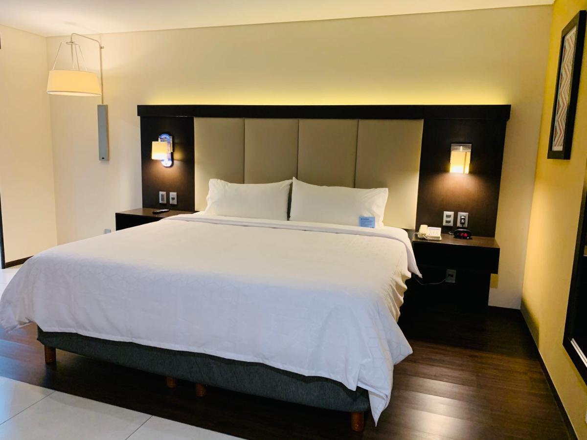 Holiday Inn Express - Mexico Basilica By Ihg Exterior photo