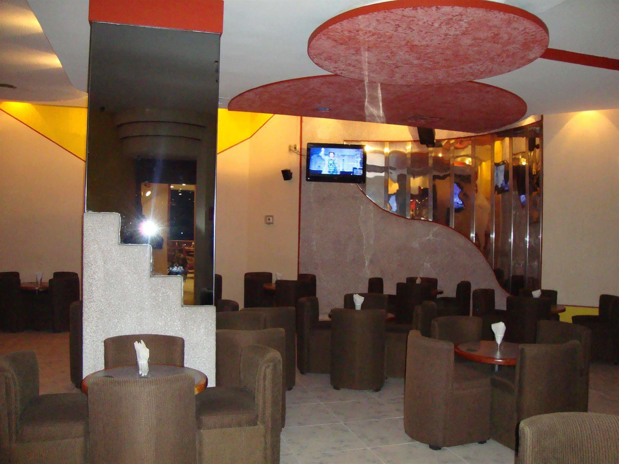 Holiday Inn Express - Mexico Basilica By Ihg Exterior photo
