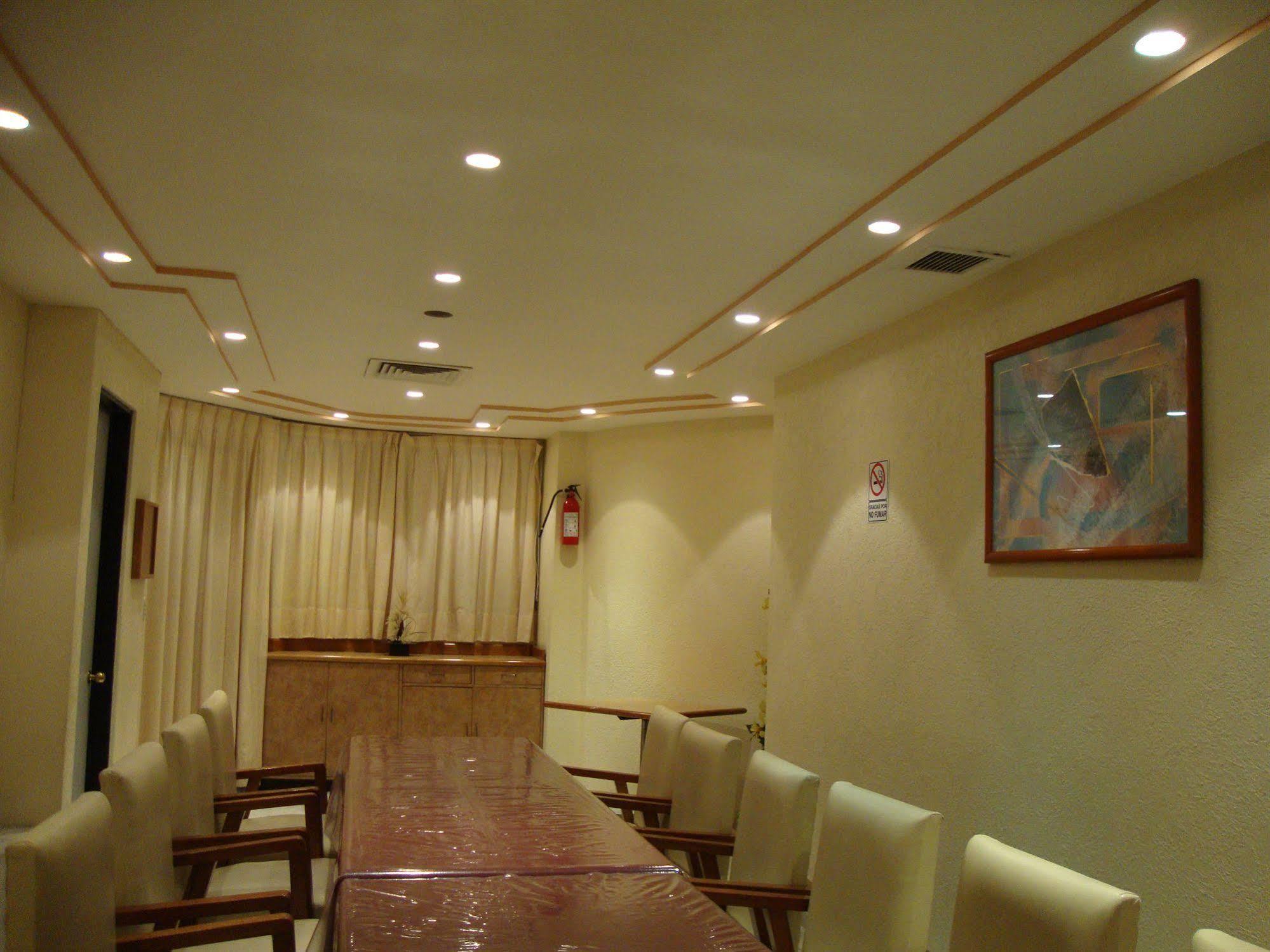 Holiday Inn Express - Mexico Basilica By Ihg Exterior photo